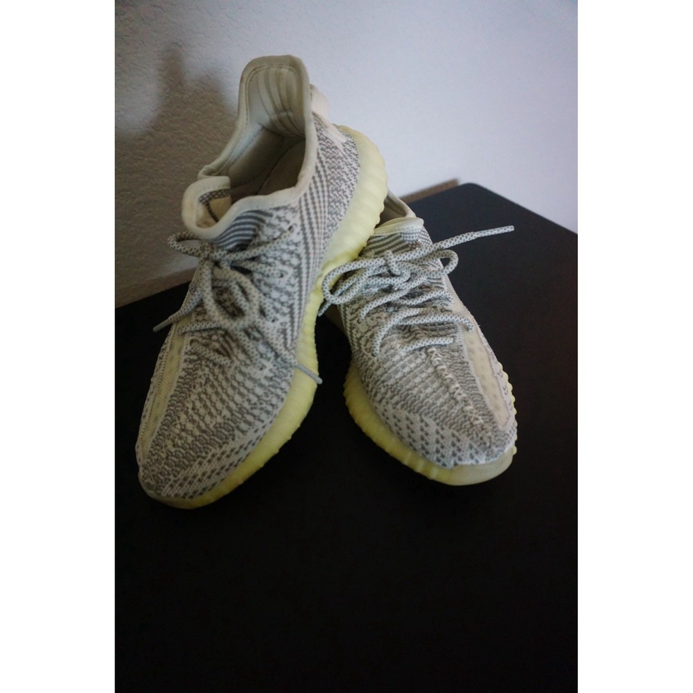 Adidas Yeezy Boost 350 V2 Yeshaya Grey White Sneakers FX4348